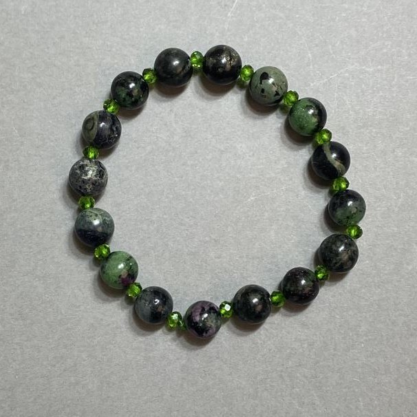 Variscite Bead Bracelet 8mm +/-, Czech Crystal 4x3mm +/-, 18 cm Stretch