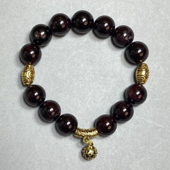 Garnet bead bracelet 12 mm ± with metal inserts, 18 cm stretch