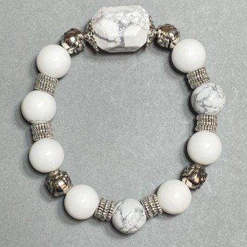 Bracelet with Howlite beads 12mm, Agate beads 12mm, and faceted elements 20x15mm, with metal inserts, 18 cm stretch