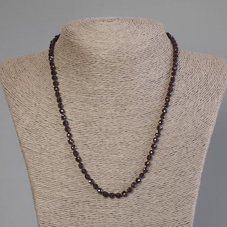 Garnet Necklace with Faceted Cube Beads, 4x4 mm, 45 cm length with a clasp