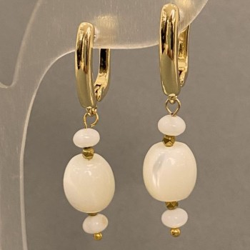 Earrings with Mother-of-Pearl, barrel-shaped 10x9, 5 mm; rondelle 5x3 mm; hematite faceted 2 mm; length 42 mm