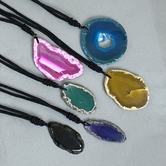 Unpolished Agate Slice Pendant, Assorted Sizes 37x55 mm ± on Cord, 70 cm+