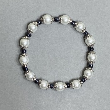 Majorca Bracelet with 8mm beads ± 3mm seed beads ± with metal inserts, length 18 cm, stretch