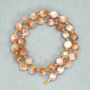 Carnelian beads, faceted rhombus shape, 10x9 mm, 3 mm seed beads, length 38 cm on thread