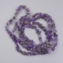 Amethyst chip beads, diameter 4–5×2–3 mm, length 78 cm ± on beading thread
