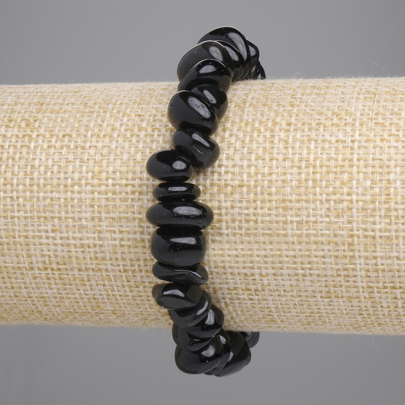 Bracelet with silvery obsidian faceted beads