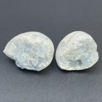 Price per 100 g. Celestine druzy natural stone souvenir, size approx. 40×50×35 mm, weight approx. 56 g