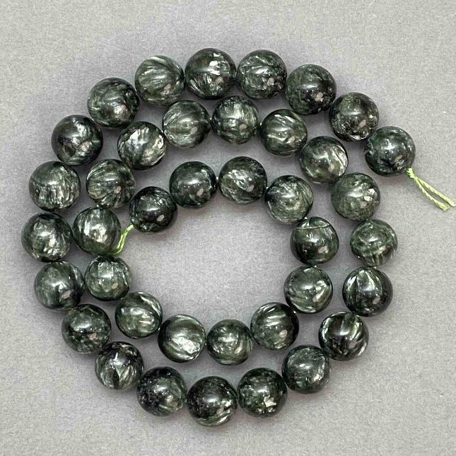 Seraphinite Natural Stone Beads, Smooth Round Balls, Approximately 10mm Diameter, Approximately 41cm Long on Thread