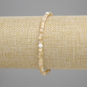 Beige Mother-of-Pearl Bracelet with Faceted 3x3 mm Cubes, 18 cm Stretch