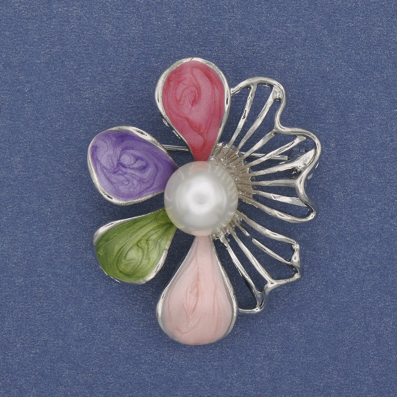 Brooch-pendant Flower with Pearl, enamel on silvery metal, 40×32 mm+