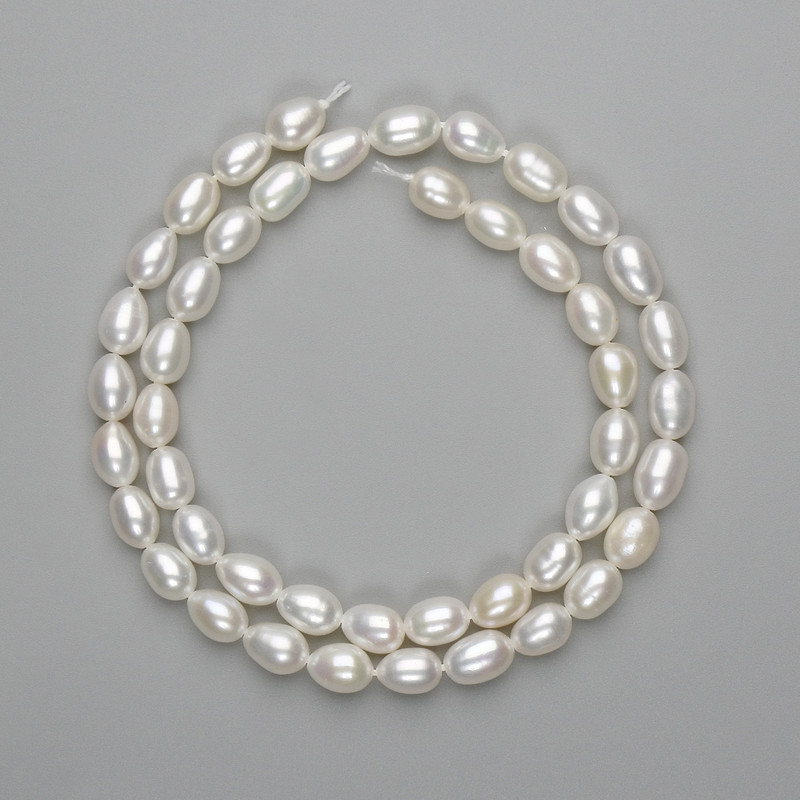 Natural freshwater pearl beads, 7.5–9×5.5–6 mm, 37 cm thread length