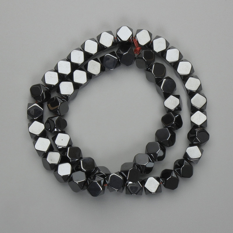Hematite Faceted Beads 8x8mm ±, 39 cm long