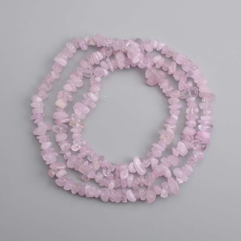 Kunzite chip beads, diameter 7-11×3-5 mm ±, length 80 cm +