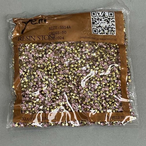 Purple rhinestones, 4 mm diameter, packaging 75 g (+/-)