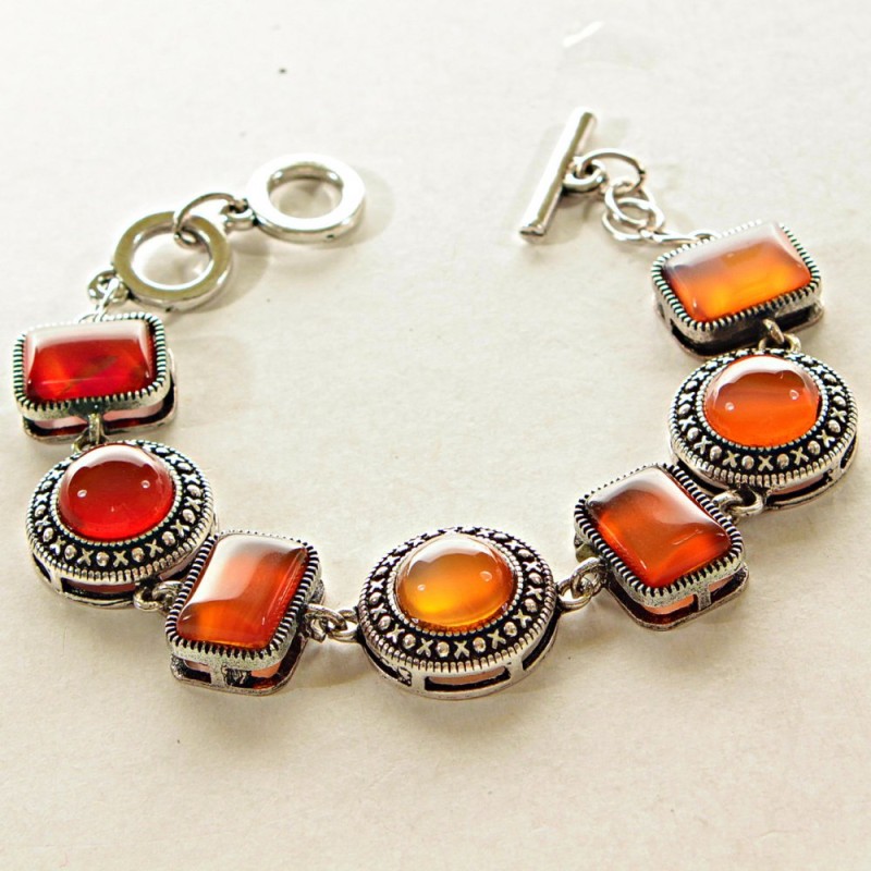 Clearance Carnelian bracelet in a 'dot-cross' bezel, rectangular and round stones, 7 pcs, 17×12 mm and 20 mm, length 18–21 cm