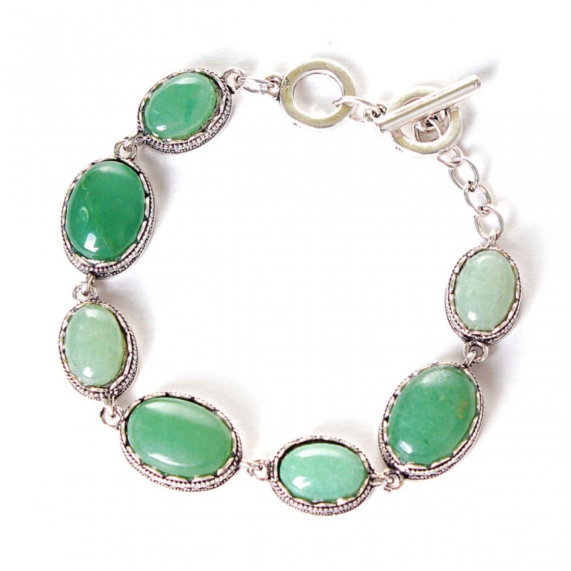 Clearance. Jade bracelet with a 'tooth' bezel, seven oval stones 20x16 mm and 13x16 mm, length 18-21 cm