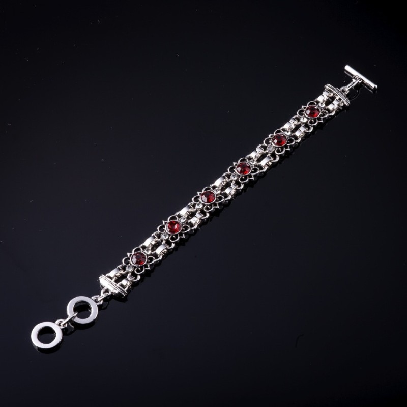 Bracelet East with Red Glass 21 cm