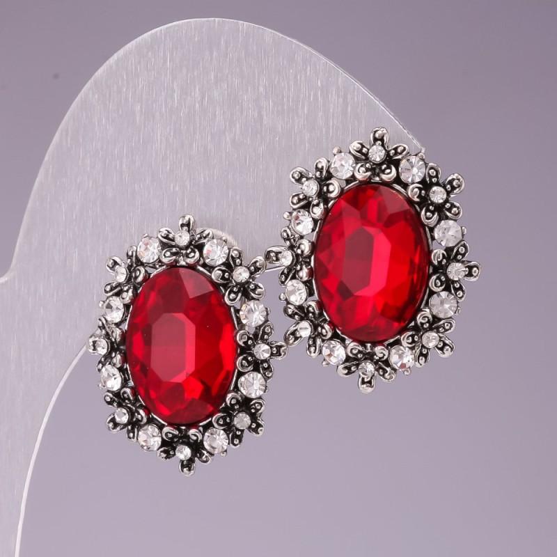 Earrings 2, 2x1, 7 cm snowflake oval with red crystals