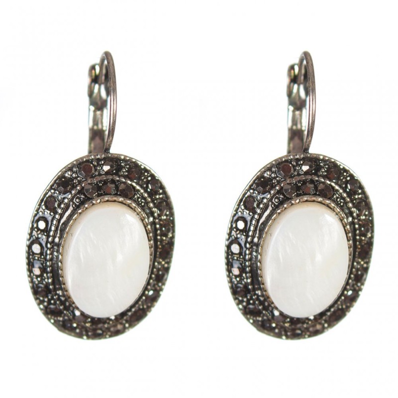 Clearance Earrings with Mother-of-Pearl in a 'Drip Silver' Setting, Oval Stone 2.5×1.9 cm, Length 3.5 cm