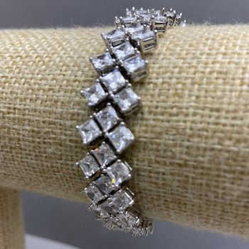 Bracelet TM 'Bohemian' Rhombus Three-Row (Bohemian Crystal, made in Korea), length 18 cm, width 14 mm