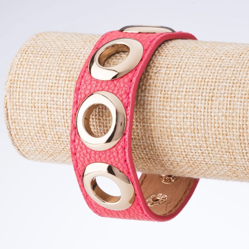 SALE! Tin Tin bracelet with rivets, eco-leather, snap buttons, pink-tone metal in 'gold' color, width 2.5 cm, length 18-23 cm