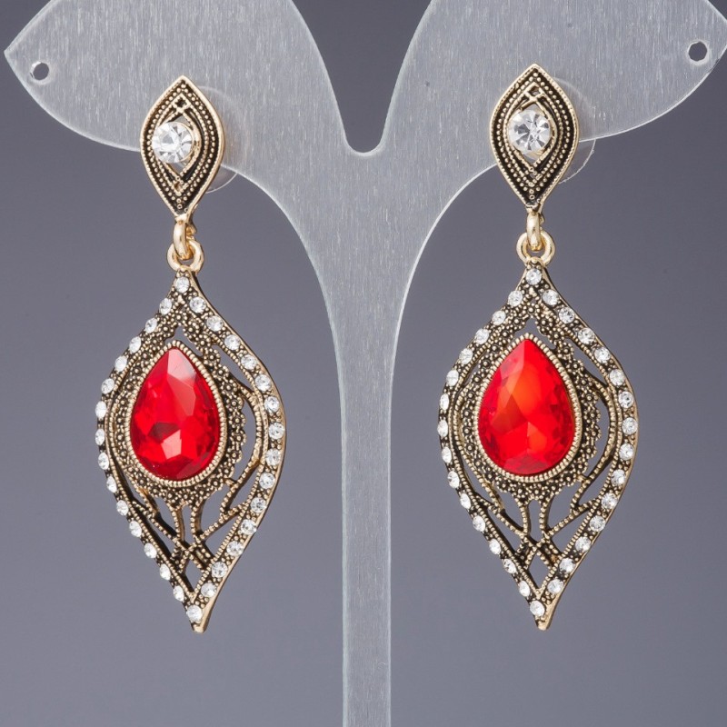 Earrings with red crystals, Eastern Tale series, color antique gold, length cm