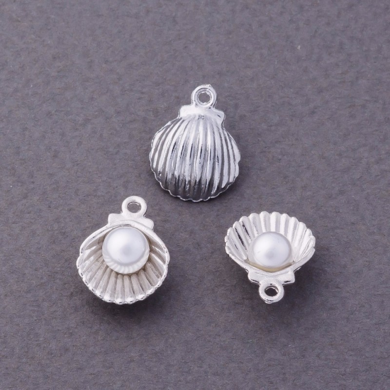 Pendant finding 'Pearl in a Shell', 12mm diameter, pack of 7