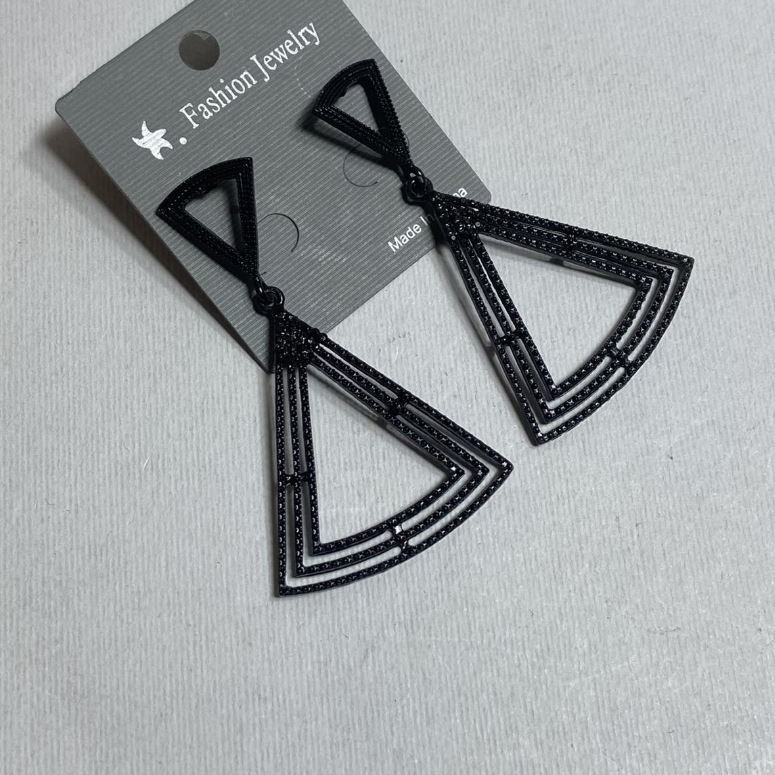 Long evening earrings, length 6.5 cm