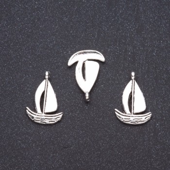 Ship pendant hardware 1.9×1.3 cm, 20 g, +/- 28 pcs