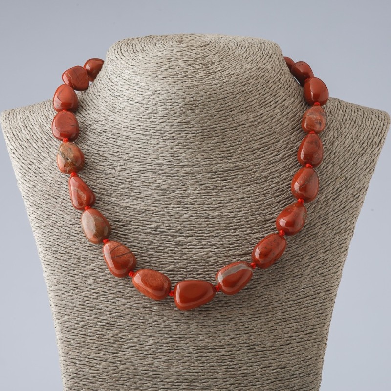 Necklace with natural red jasper stone, tumbled, graduated size beads, bead diameter 9-15 cm, length 48 cm