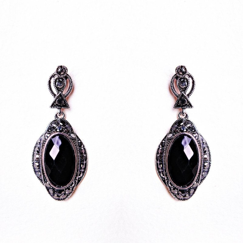 Oval Openwork Earrings Black Crystal (40 × 20mm)