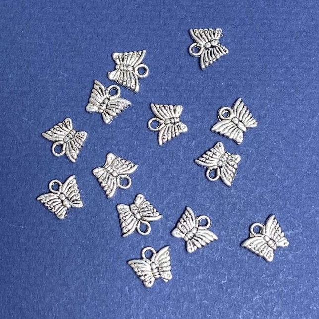 Sale! Butterfly-shaped pendant findings, silver color, 9x10mm, packaging 20 g +/- 40 pcs