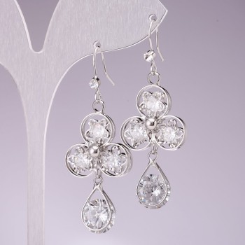 ( 5.5 cm ) Earrings with a hook clasp