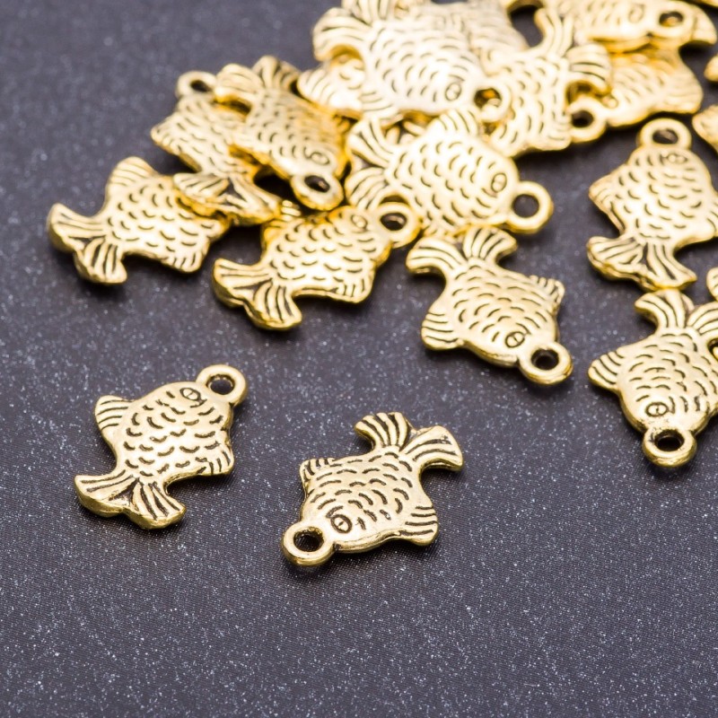 Fish pendant hardware 'old gold', diameter 11mm, length 16 mm, hole size mm, packaging 20g +/- 21 pcs