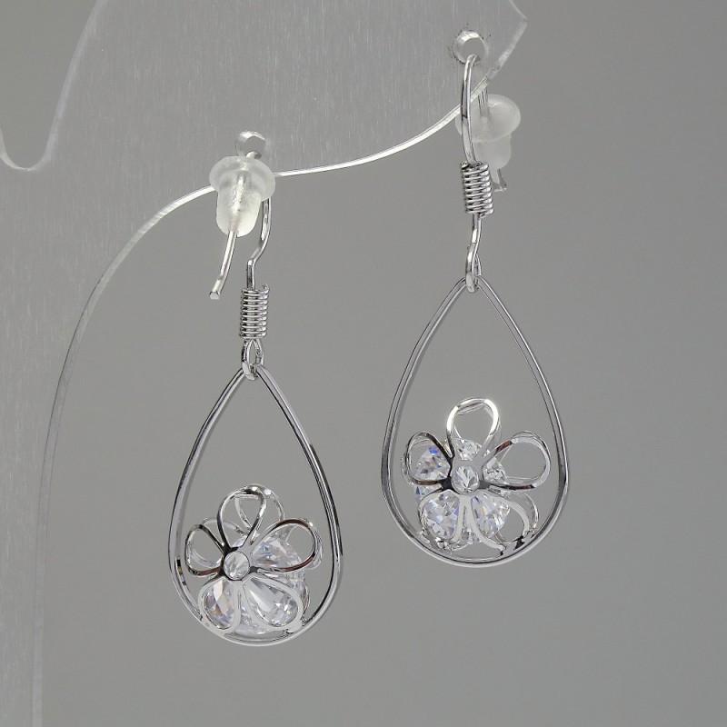 Earrings 'Itaoliao' Crystal Drops, 14 mm diameter, 31 mm length, Silver color