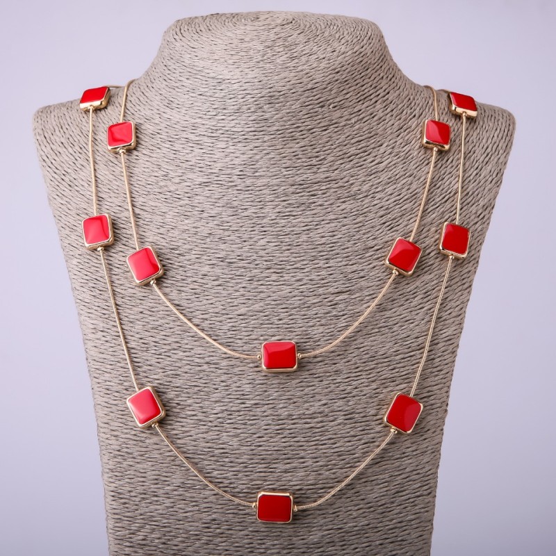 Long-chain necklace with a red square, length 66-70 cm