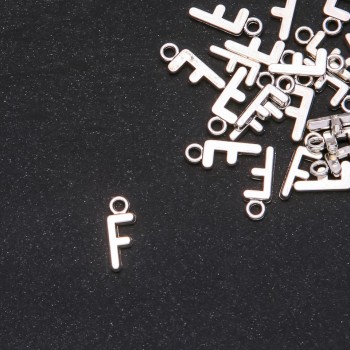 Pendant Findings Letter F 17×7 mm Packaging 20 g (± 30 pcs)