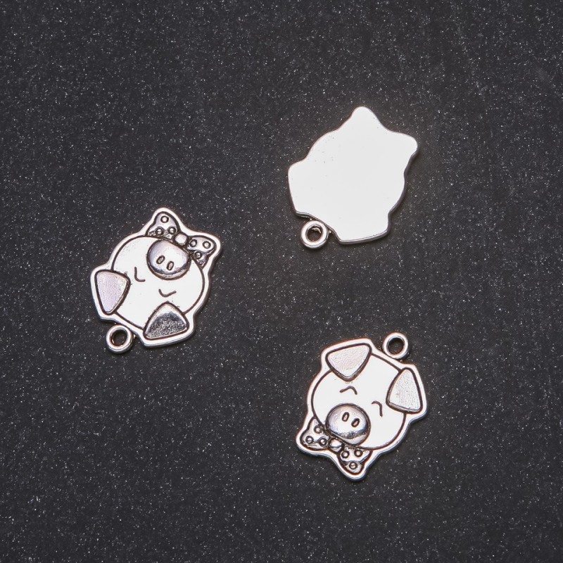 Sale! Piglet Pendant Findings 16x20mm, packaging 20 g, + -9 pcs