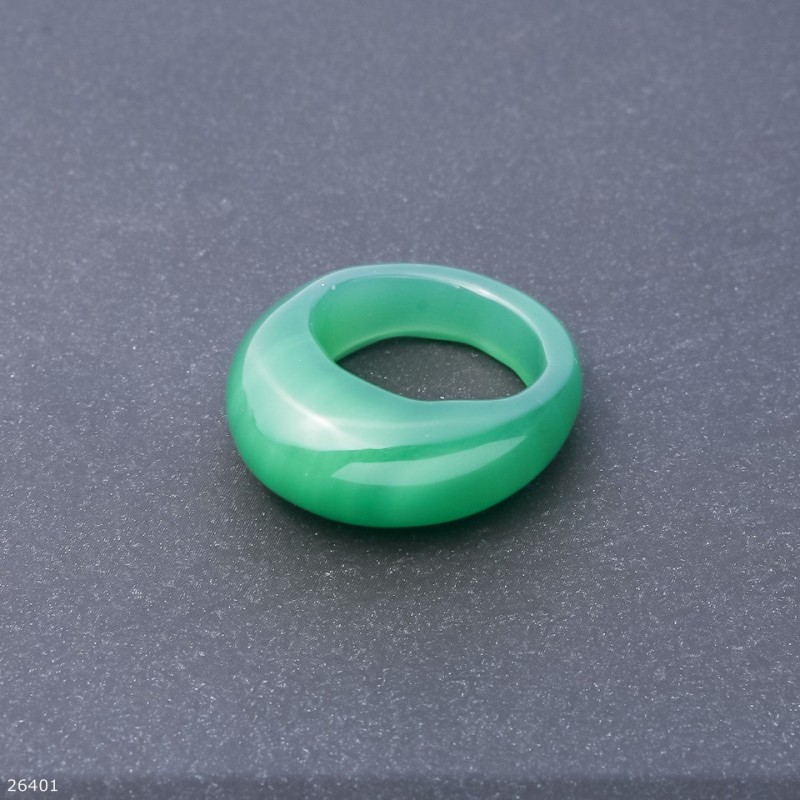 Ring made of natural light-green agate, height 6.5-15 mm, width 4-8 mm, diameter 19.20 mm