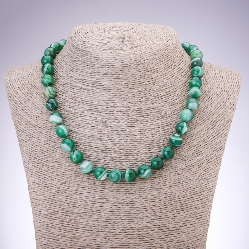 Necklace of natural agate stone - green smooth round beads, 10mm diameter, 45cm length
