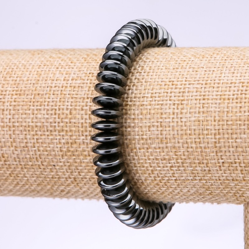 Flat hematite rondel disk bracelet, diameter 10x3.5 mm, length 18 cm on elastic