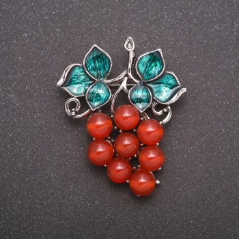 Brooch with natural carnelian 'Grape Cluster' gray metal color 50x40mm