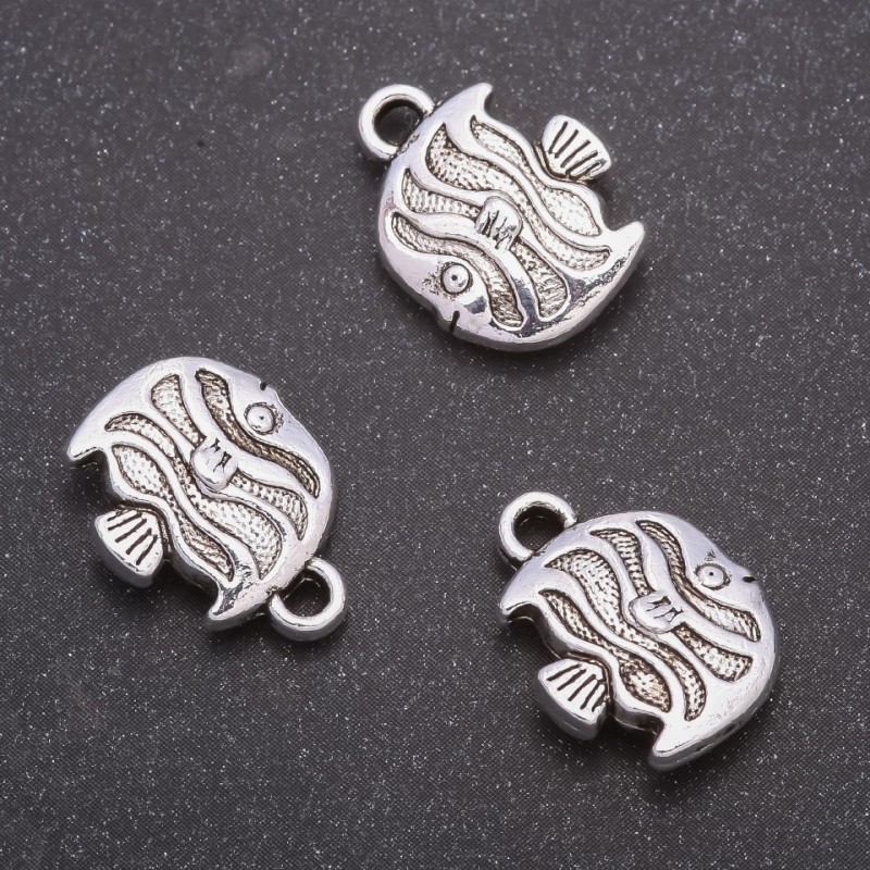 Findings Fish Pendant, 17x13mm diameter, diameter in mm packaging 20g +/- 8pcs