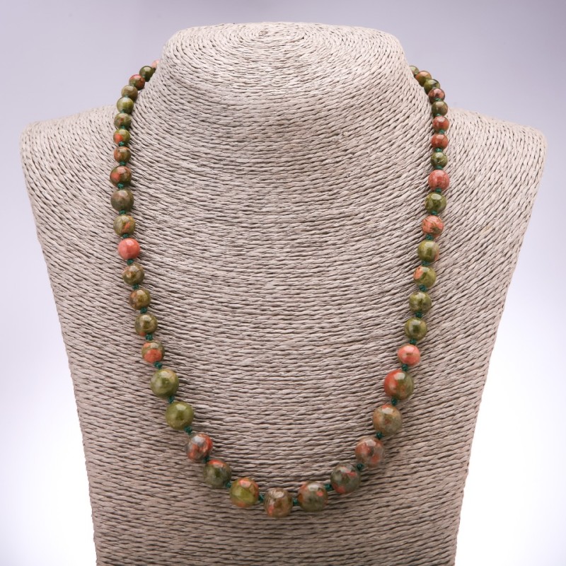 Necklace of heliotrope and unakite, smooth beads increasing in size, diameter 6-10 mm, length 55 cm