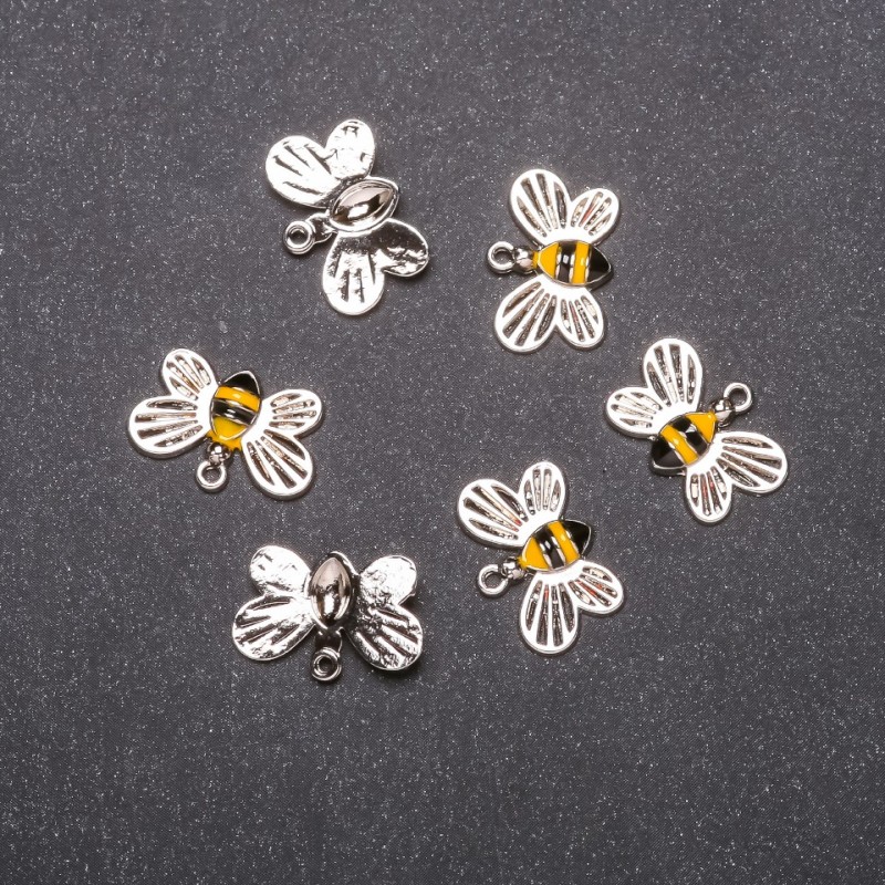Bee pendant finding, 17mm diameter, 11mm length, white metal, pack of 6