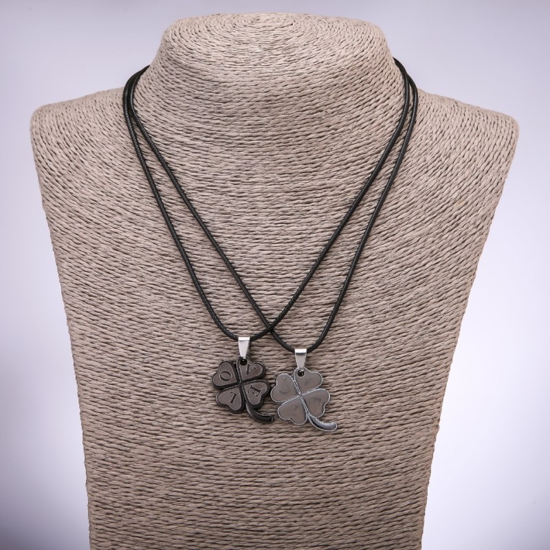 Pair of friendship pendants 'Four-Leaf Clover', length 42–48 cm, pendant diameter 23×25 mm