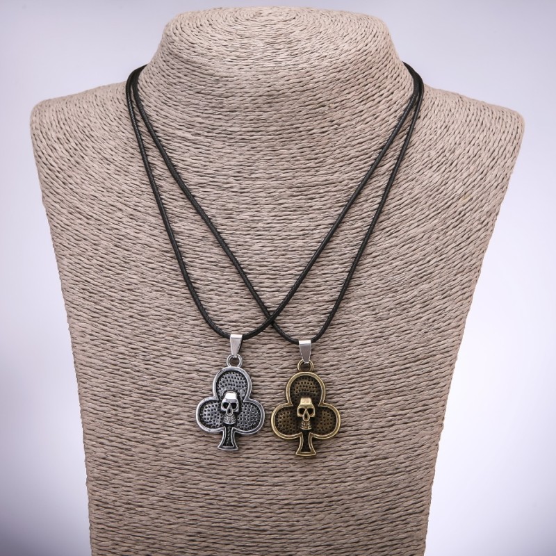 Matching friendship pendants Trefoils with skulls, length 42–48 cm, diameter 25×35 mm