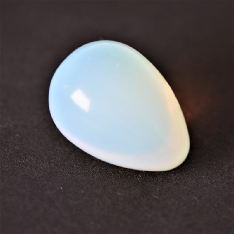 Moonstone Egg Ornament (synthetic), diameter 35x25 mm