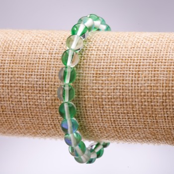 Bracelet with green opal glass smooth bead, 8 mm diameter, 18 cm length on elastic