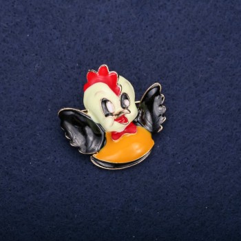 Sale! Chicken-Shaped Brooch with Enamel in Black, Yellow and Red – 35x35 mm Golden Metal